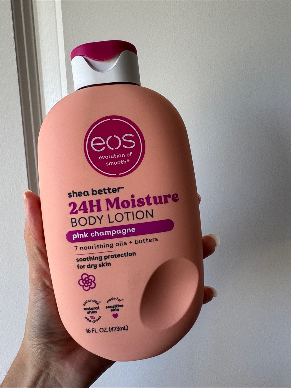 eos Pink Champagne Peach-Pink 24H Moisture Body Lotion- New